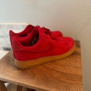 Women’s Air Force 1 Red with Gum Paste Bottoms